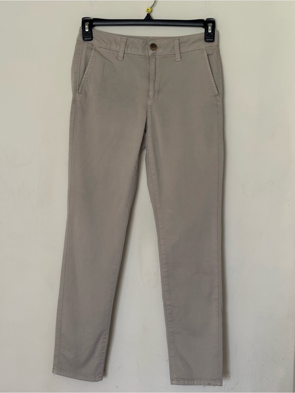American Eagle Outfitters Women’s Slim Chinos in Taupe